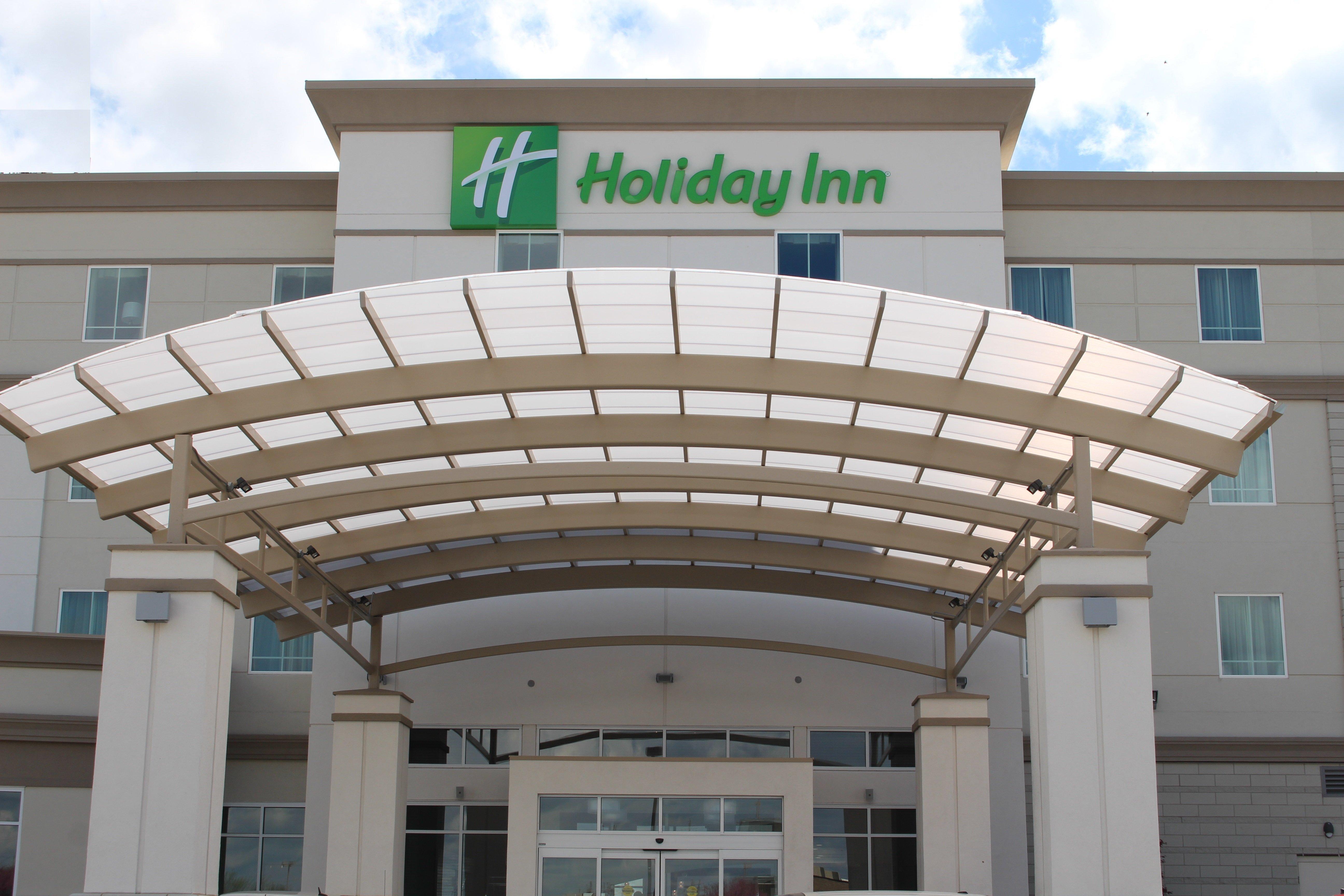 Holiday Inn Salina, An Ihg Hotel Extérieur photo